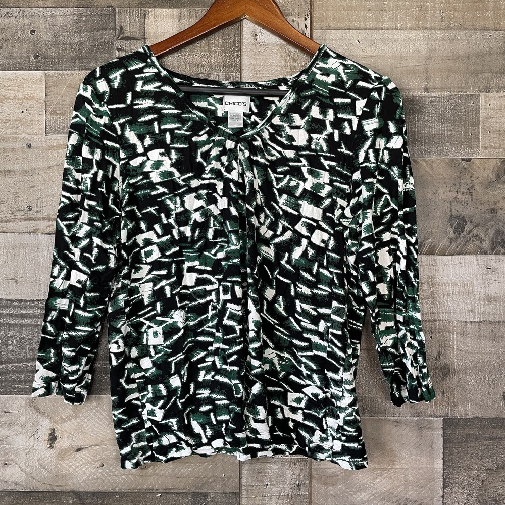 Chico's Womens Top Size 2 L Green White Black Stretchy 3/4 Sleeve V-Neck Blouse